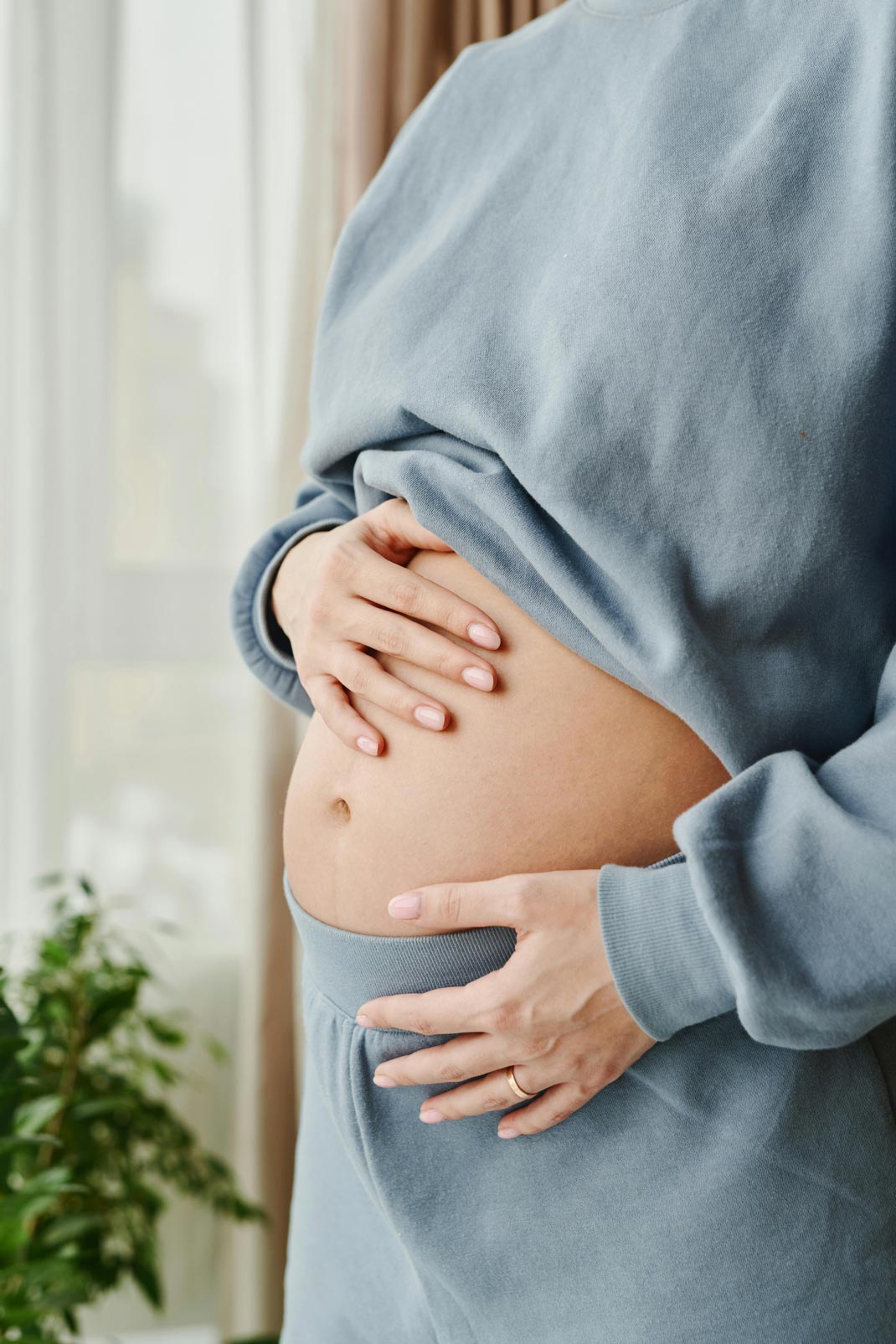 Second Trimester Milestones: What Happens to You and Baby