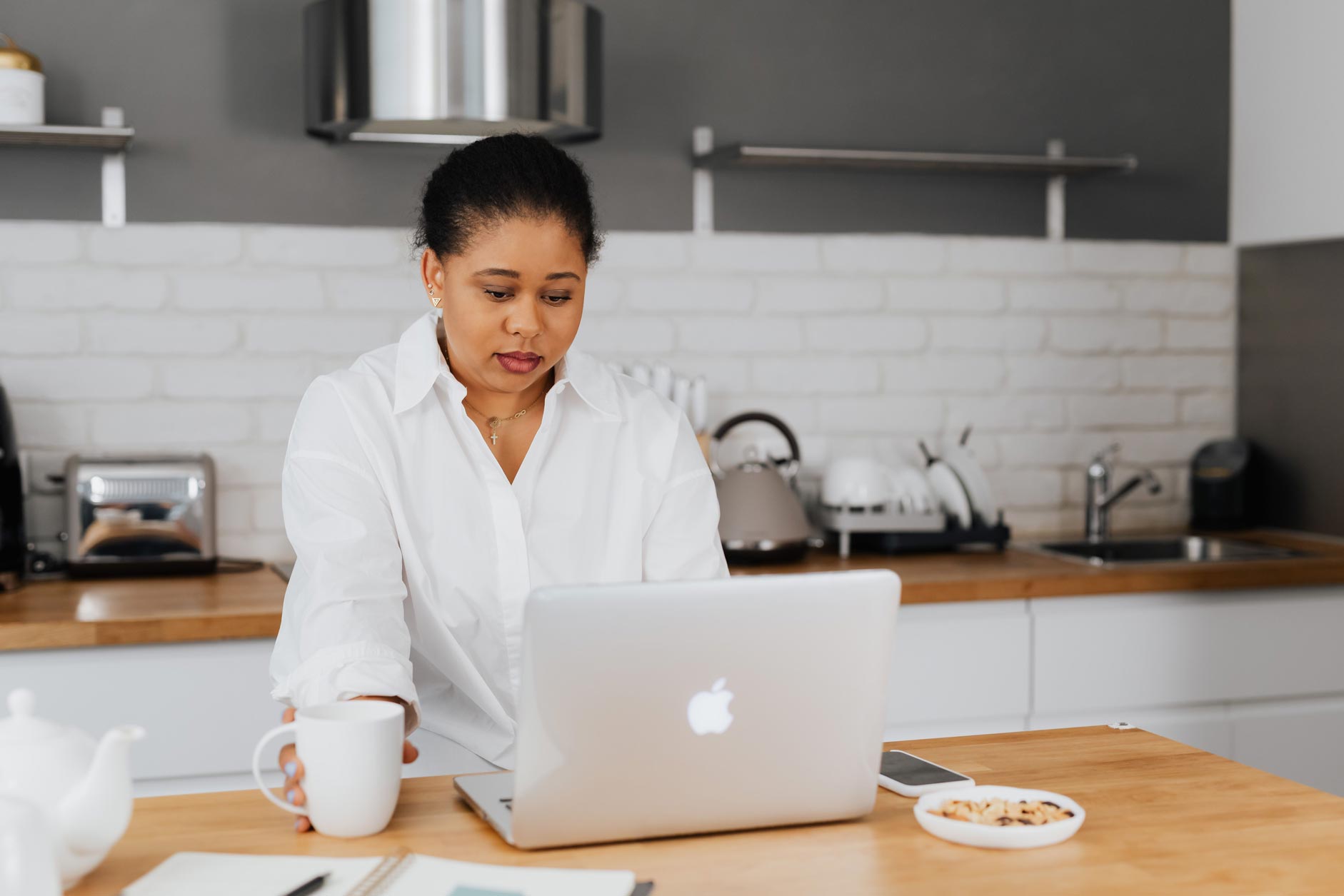 Working With Your Cycle: Managing Energy & Productivity During Your Period